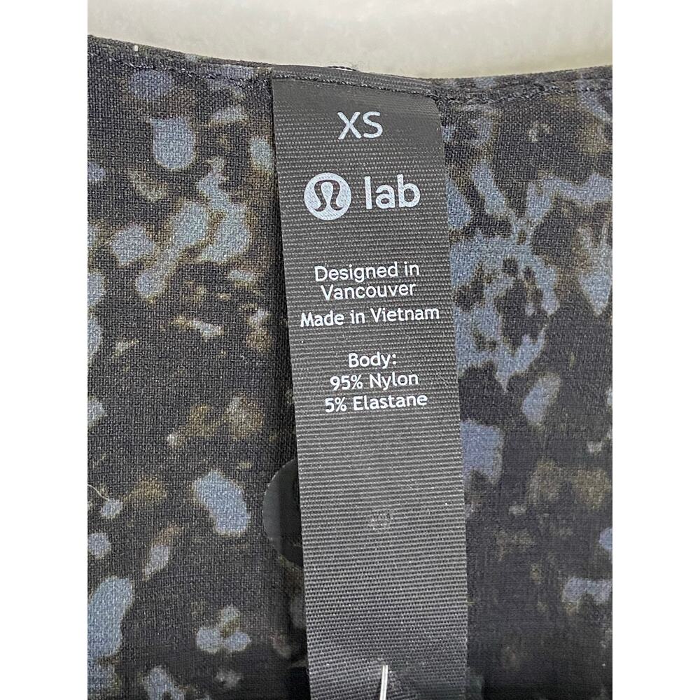 Lululemon LAB Reykur Jumpsuit Long Sleeve Cargo Pockets Paint Splatter Size XS - Picture 6 of 12